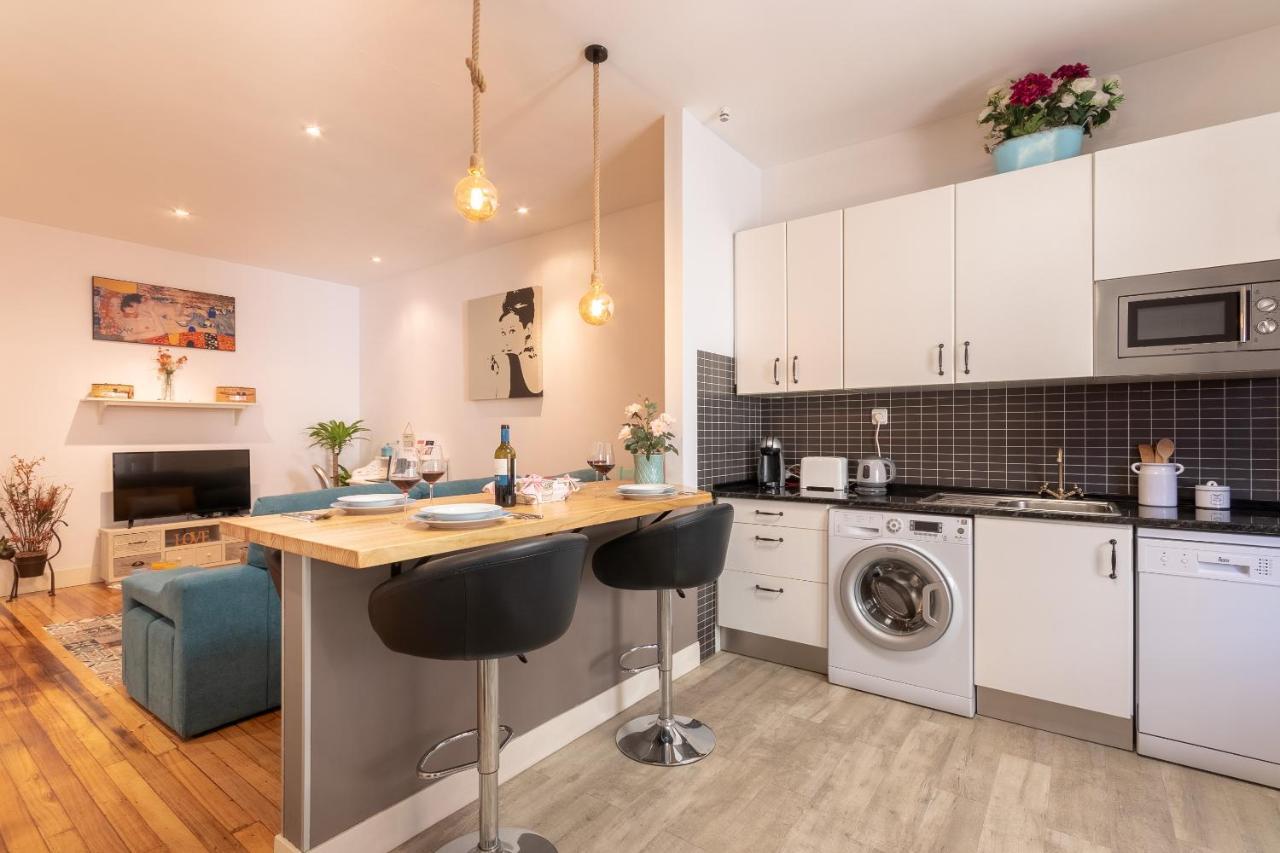 Between Old Town&guggenheim!! With Parking!! Appartement